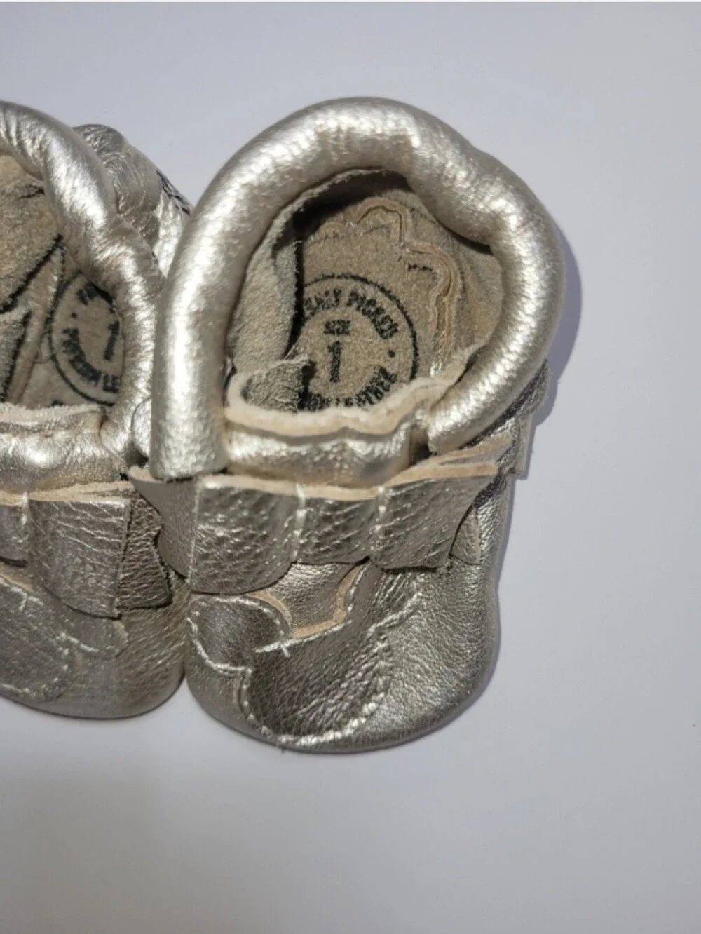 Freshly Picked Disney Baby Mickey Mouse Platinum Infant Bow Moccasins Shoes